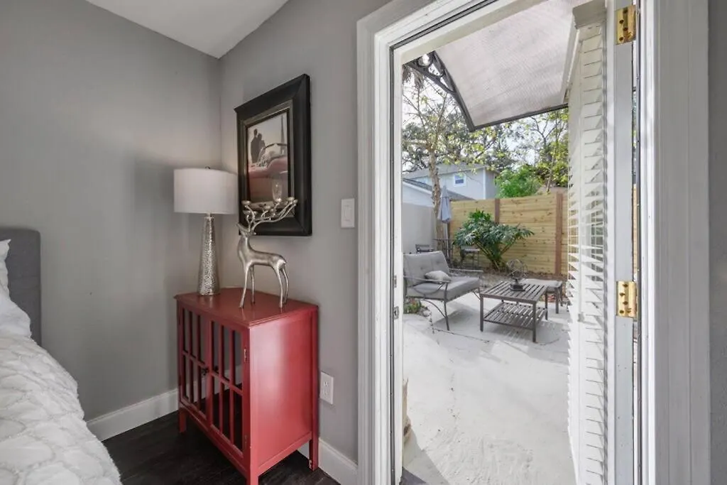 Chic Pad In Center Of Seminole Heights-322 Apartment Tampa 0*,  United States